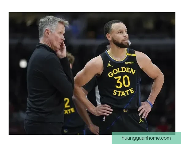 科尔：库里尚未参与对抗训练 大家为穆迪的伤病深感遗憾