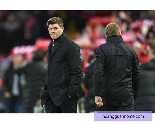 拉明怒斥裁判决定 杰拉德·马丁解围未被罚红引发激烈争议